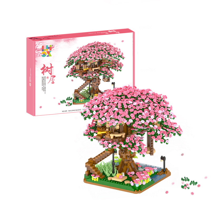 Sakura Tree House A