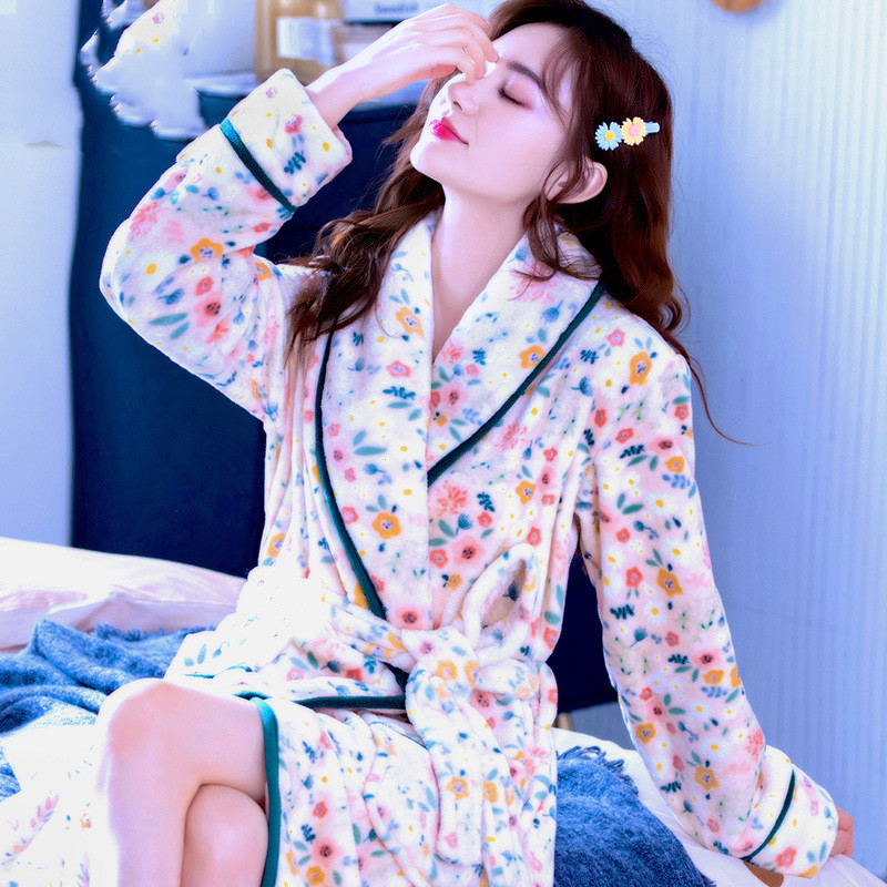 Title 5, Cute Nightgown Female Coral Fleece Thickened Fl...