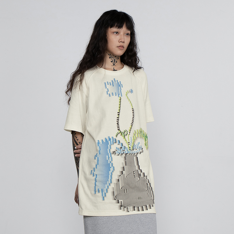 Women's Fashion Short Sleeve Digital Vase T-Shirt