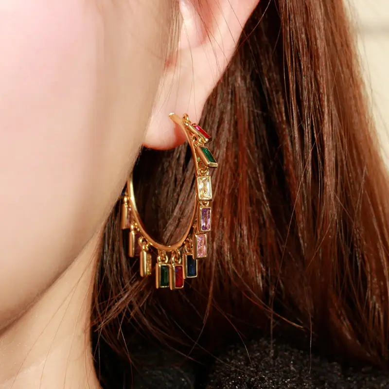 Baroque Fashion Personality Exaggerated Large Ear Ring Color Diamond