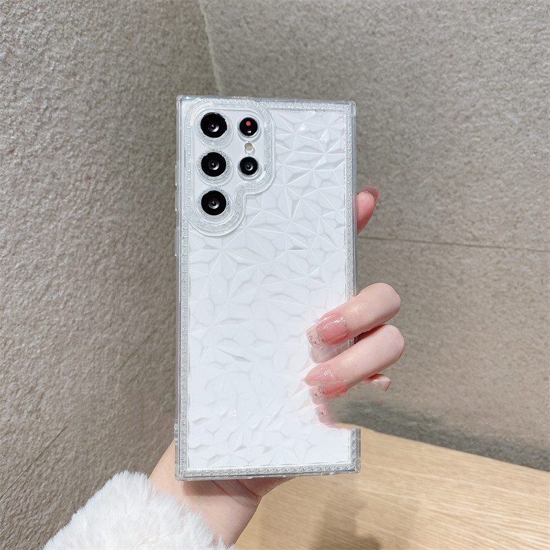 Luxurious Diamond Decoration For S22 Transparent Phone Case - Image 4