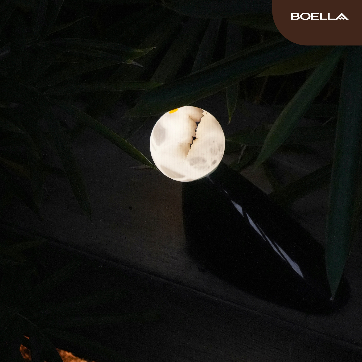 The Waterbird Moon - Luxury Spanish Alabaster & Aluminum Lamp