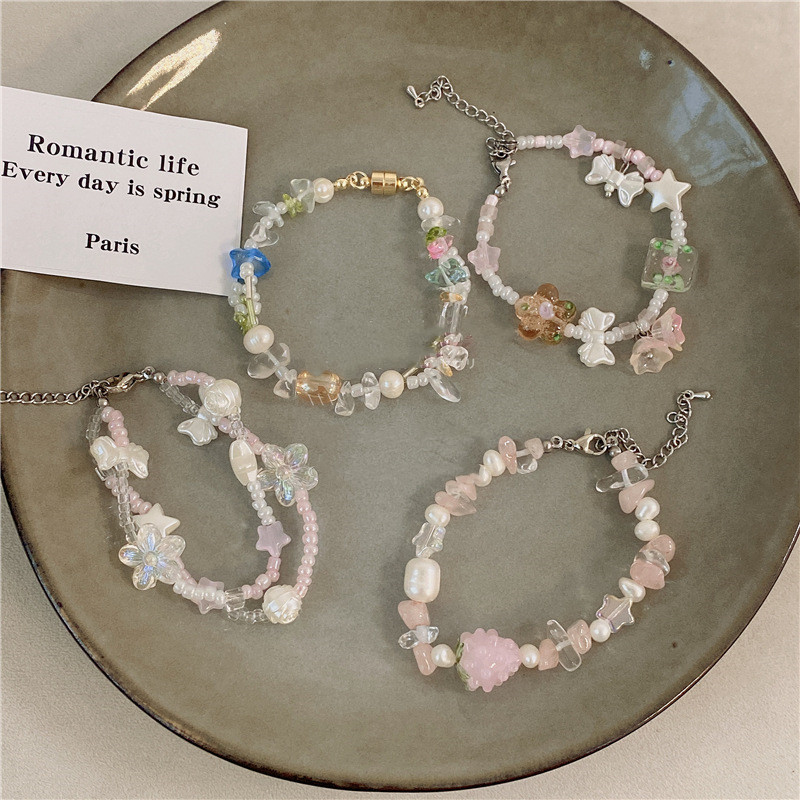 Sweet Girly Wind Magnet Bracelet