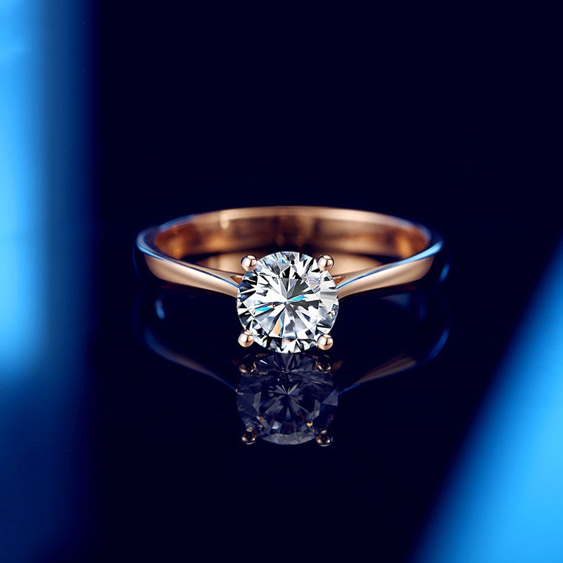 Title 4, Fashion Classic Zhou Family Vier-Krallen-Ring. ...