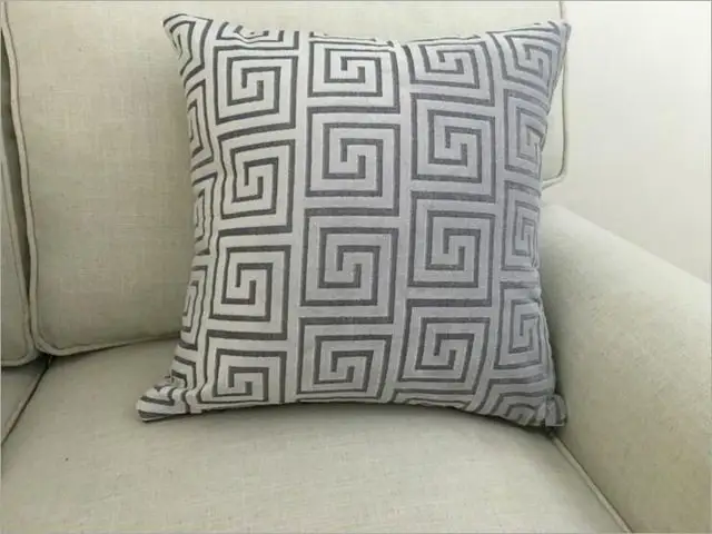 Home Decorative Sofa Throw Pillows Flannel Cushion