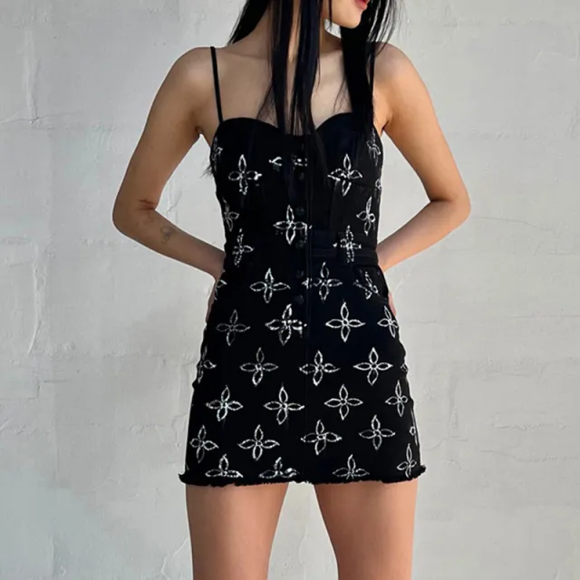 Garden Denim Suspender Skirt Denim Black Denim Black - Shop at LoveMi