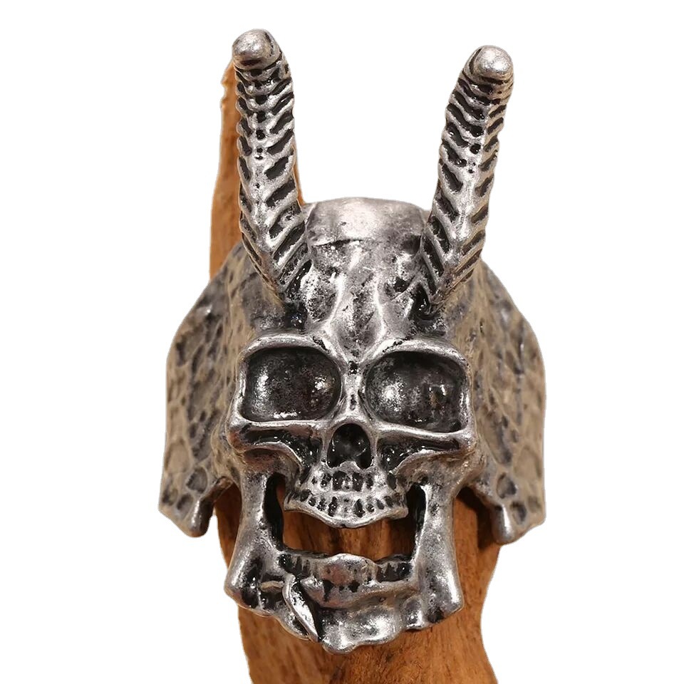 Skull And Horns Ghost Head Ring
