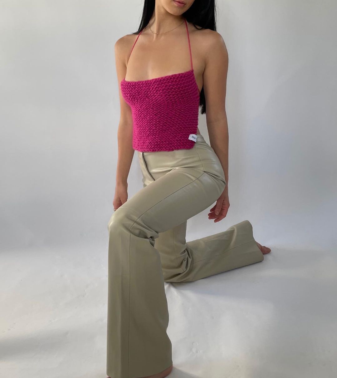 Fashionable And Personalized Straps With A Small Vest