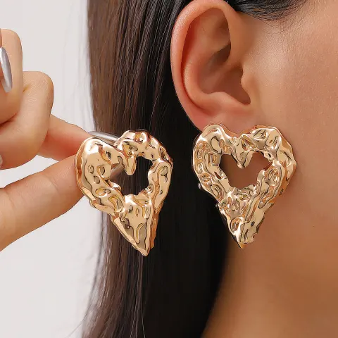 New Pleated Lava Hollow Heart-shaped Earrings Personality Exaggerated Love