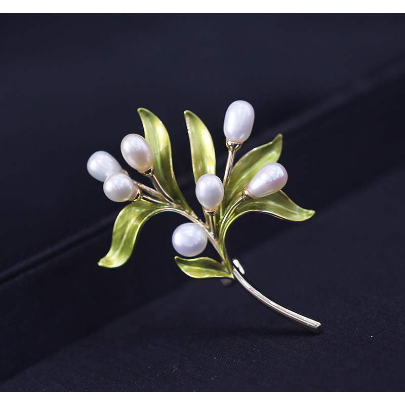 Title 10, Natural Freshwater Pearl Olive Branch Brooch Gr...