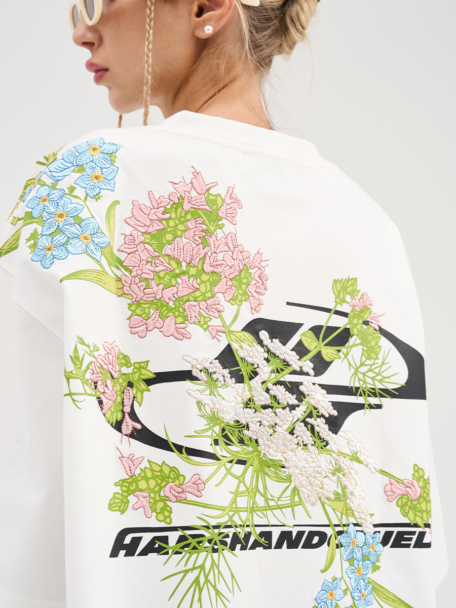 Floral Embroidered Simple Short-sleeved T-shirt