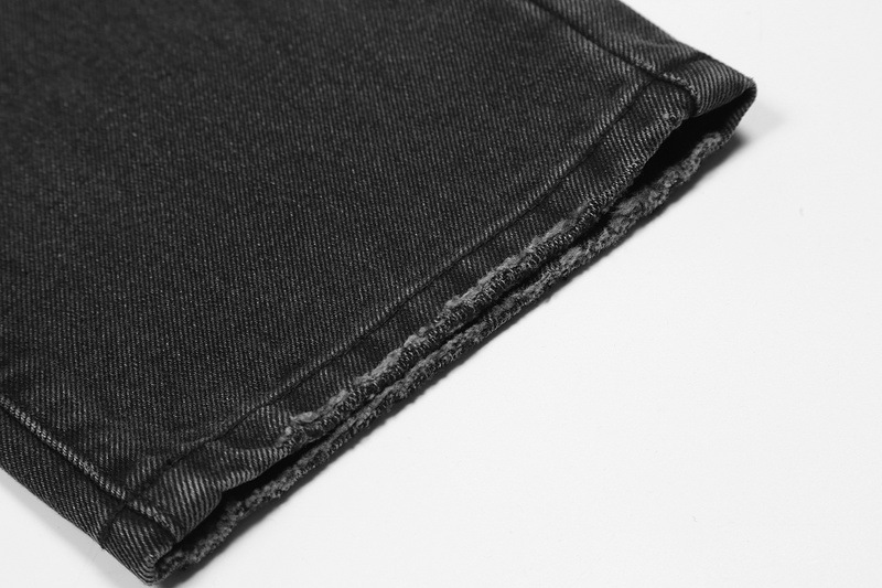 What Are Straight Loose Casual Stitching Distressed Jeans