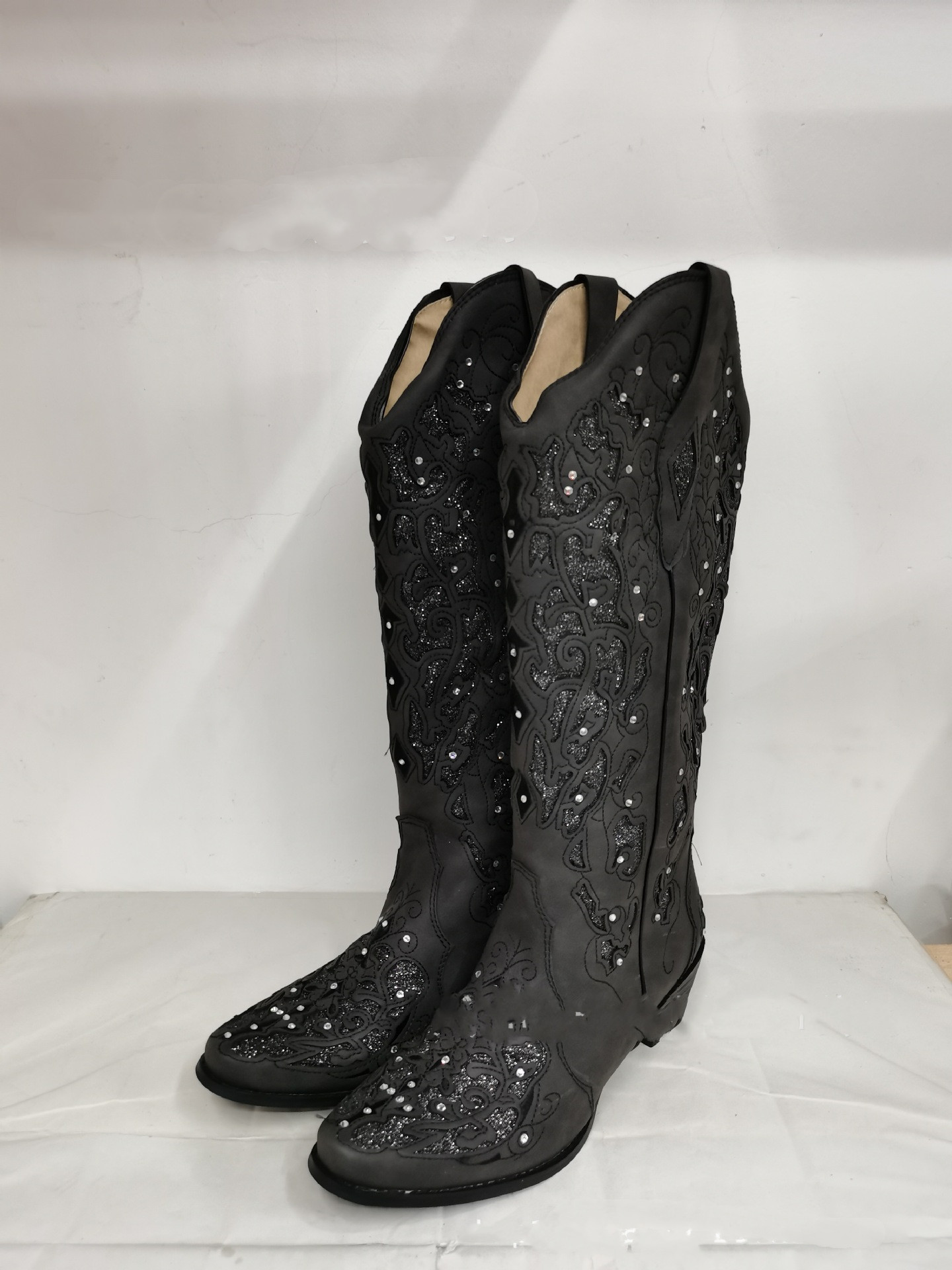 Title 3, Women Rhinestone Hollow Flower High Boots