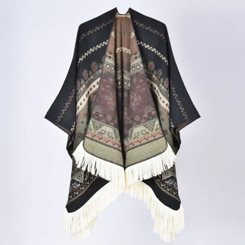 Women's Geometric Travel Photo Poncho