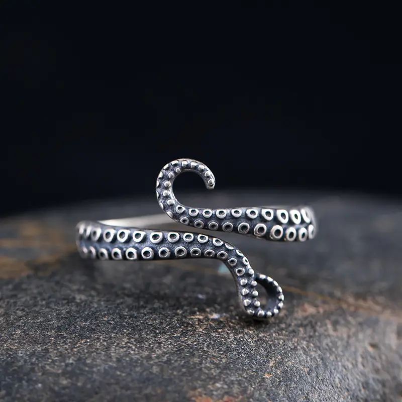 Old Craft Fashion Personality Creative Octopus Touch Finger Ring