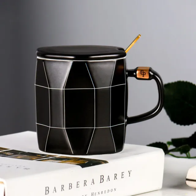 Simple Style Irregular Plaid Ceramic Mug With Lid Black - Shop at LoveMi