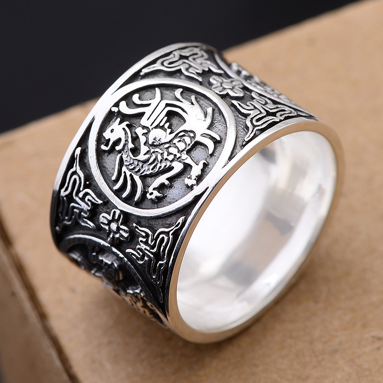 Title 1, Creative Personality Wide Index Finger Ring