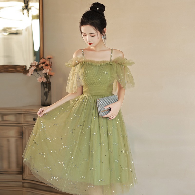Women's Graceful And Fashionable Light Yarn Evening Gown