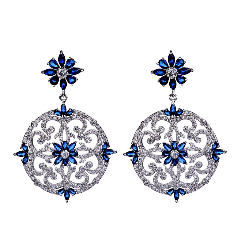 Fashion Retro Exaggerated Zircon Ear Studs