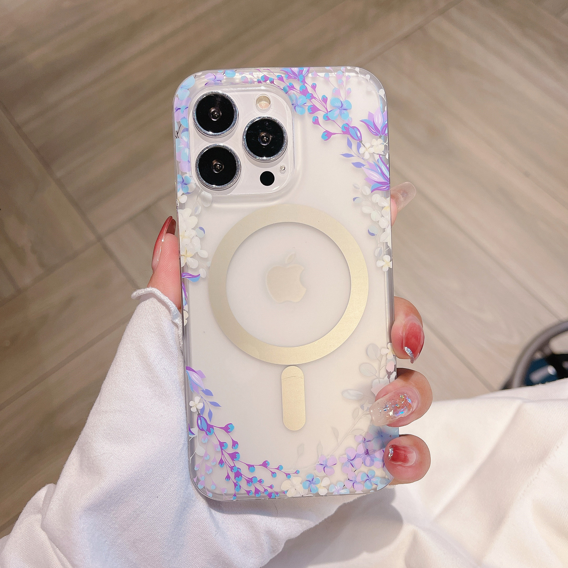 Magnetic Suction Clear Frosted Flower Phone Case - Image 7
