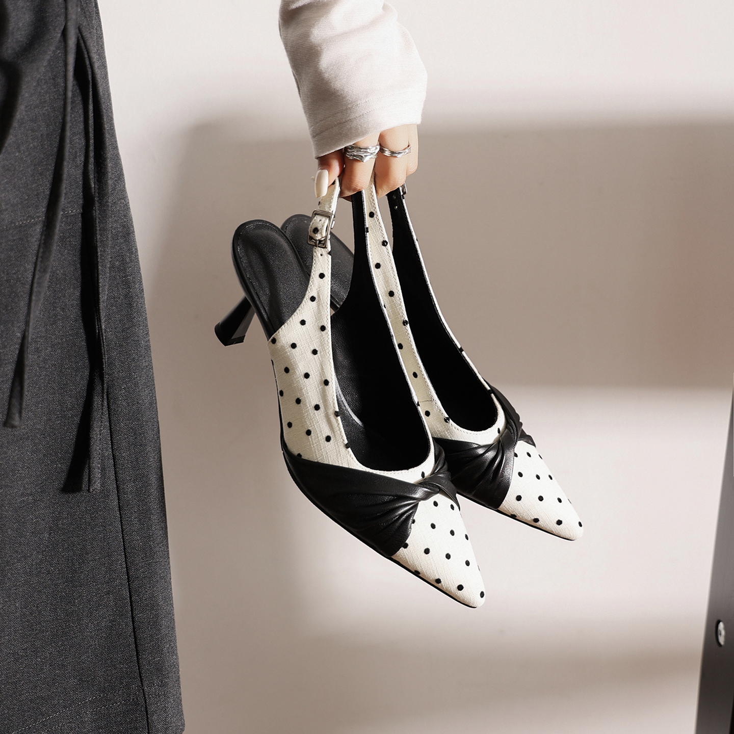 Women's Polka Dot Slingback Heels, Pointed Toe Genuine Lambskin Slingback Pumps