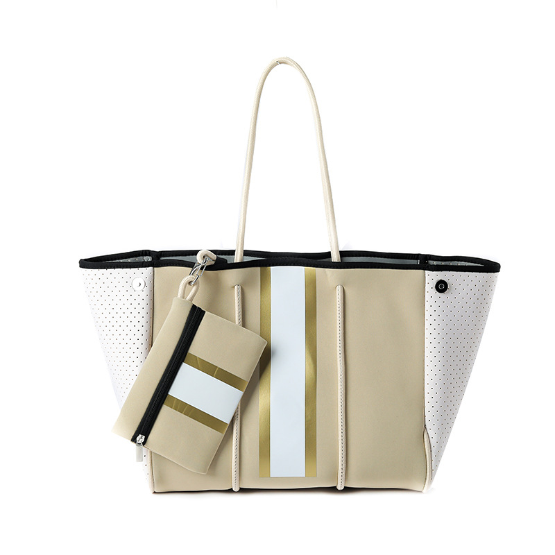 حقيبة شاطئ محمولة بتصميم أنيق من النيوبرين على كتف واحد