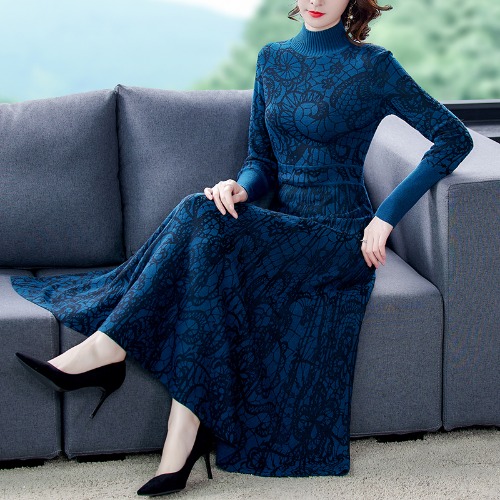 Jacquard Long-sleeved Wool Dress Shows Thin And High Temperament