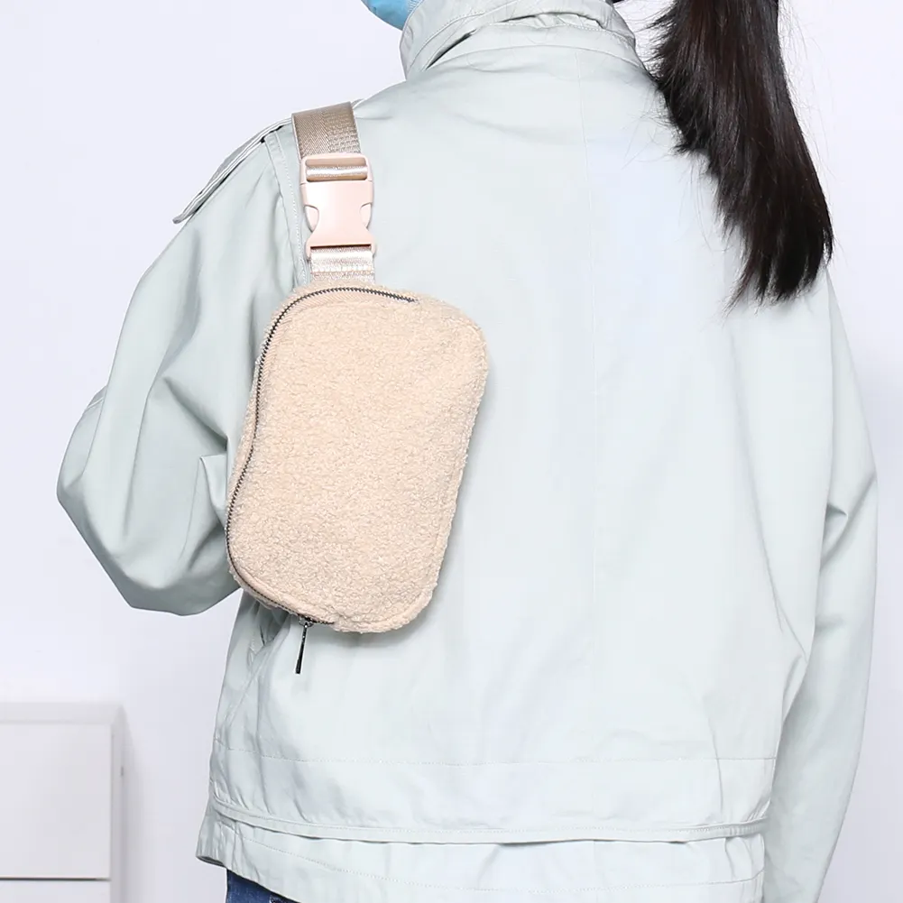 Plus Velvet Fanny Pack Sports Chest Crossbody