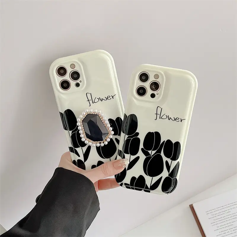 Premium Black And White Flower Pearl Holder
