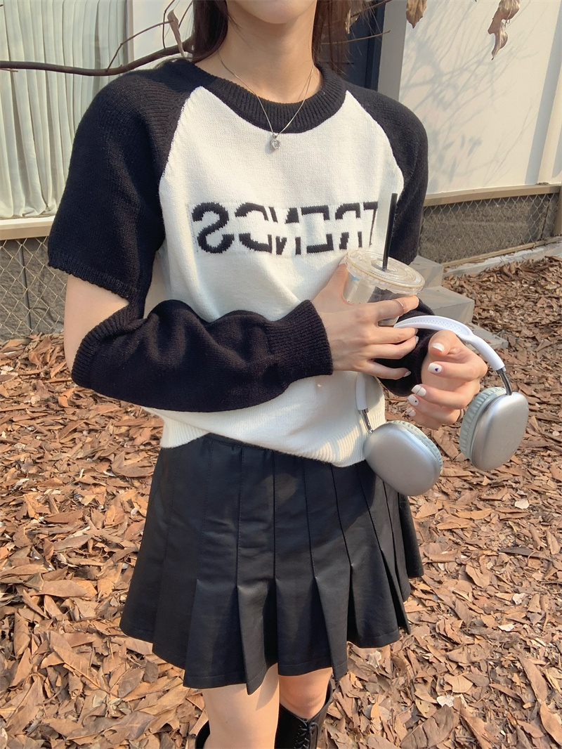 Women's Loose Autumn Long Sleeve Knitted Top Sweater