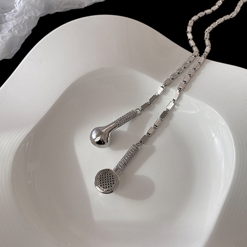 سماعات أذن قابلة للتعديل بحزام رقبة عصري بنمط البانك