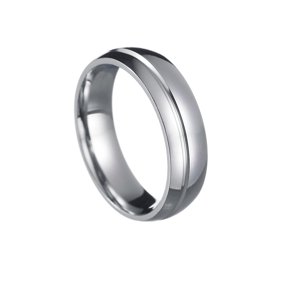 Title 4, Heren ring van titanium staal, goudkleurig en d...