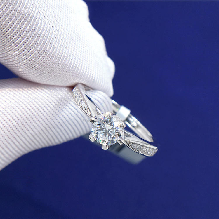 Micro Inlaid 925 Silver Female Ring For Girlfriend