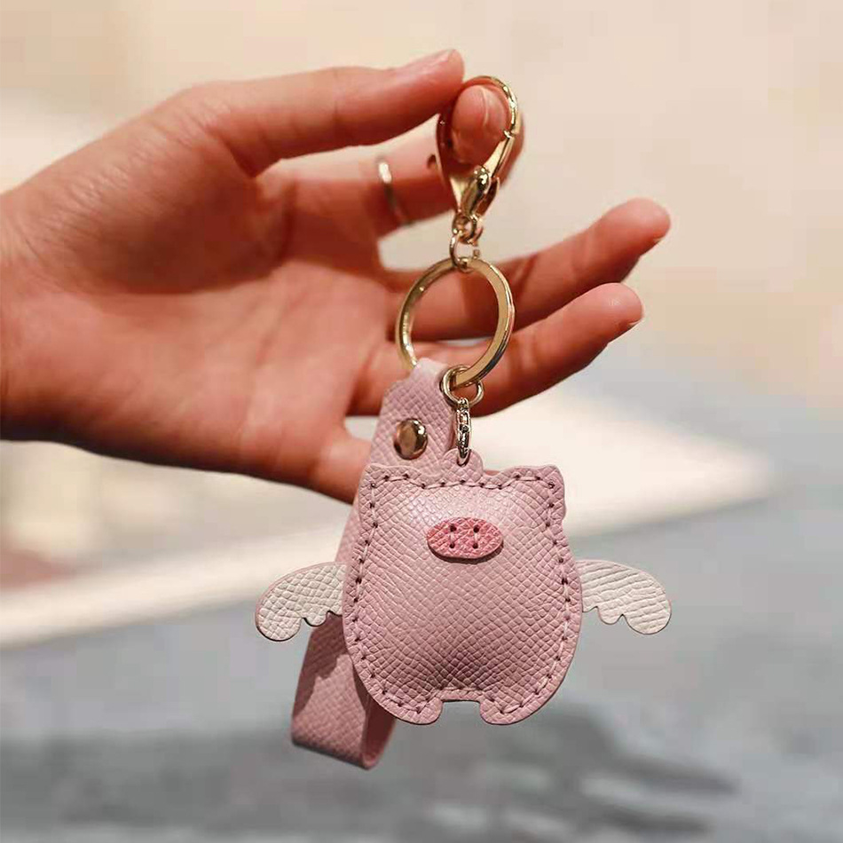 Title 5, Lovely Key Buckle Pig Cartoon Car