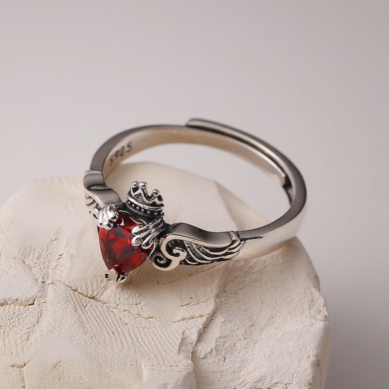 Title 2, Vintage Heart Shaped Zircon Ring Female