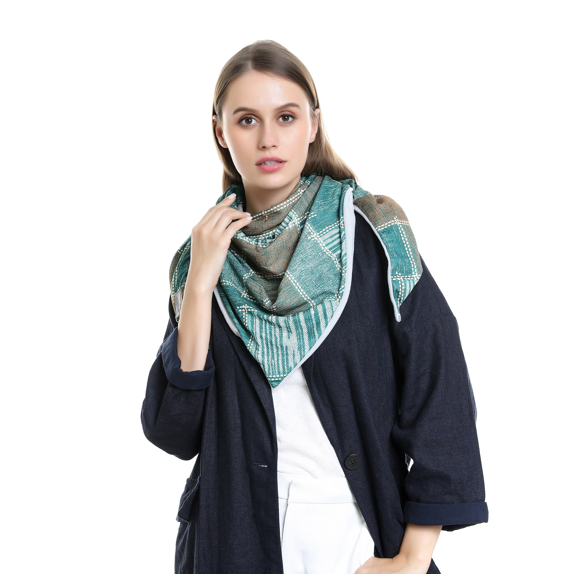 Warm Scarf And Are Fashionable And Versatile