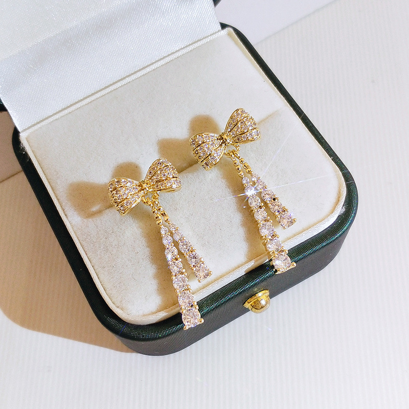 Long Full Diamond Bow Earrings Sweet And Fashionable