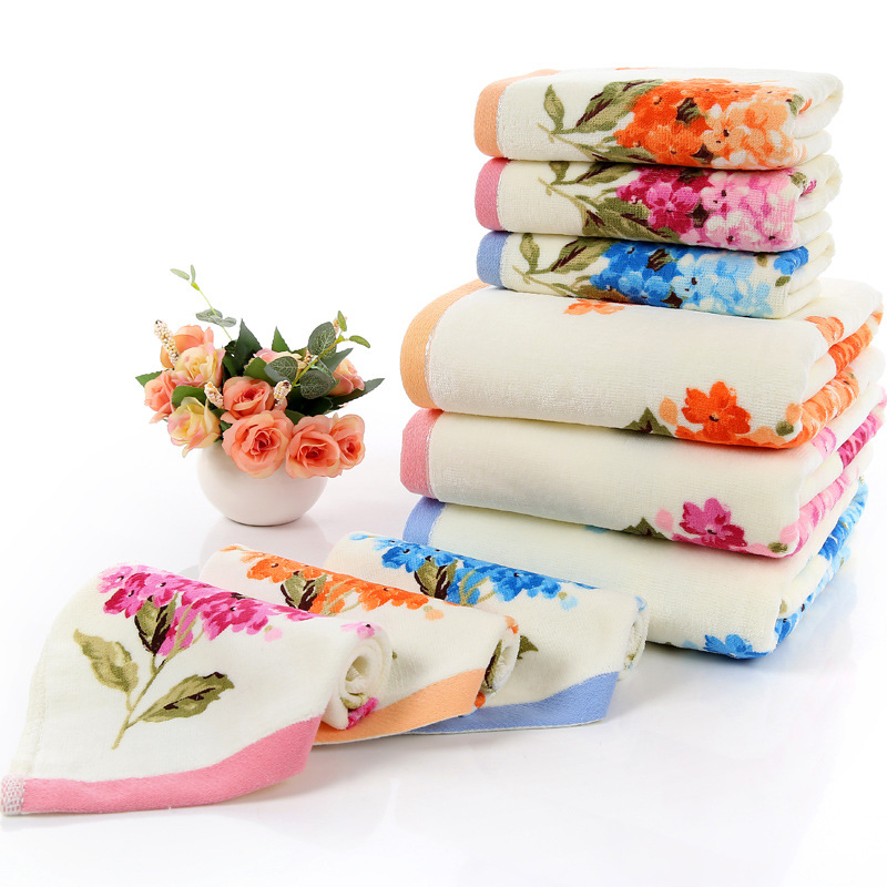 Cut Velvet Printed Bath Towel Is Soft And Thick