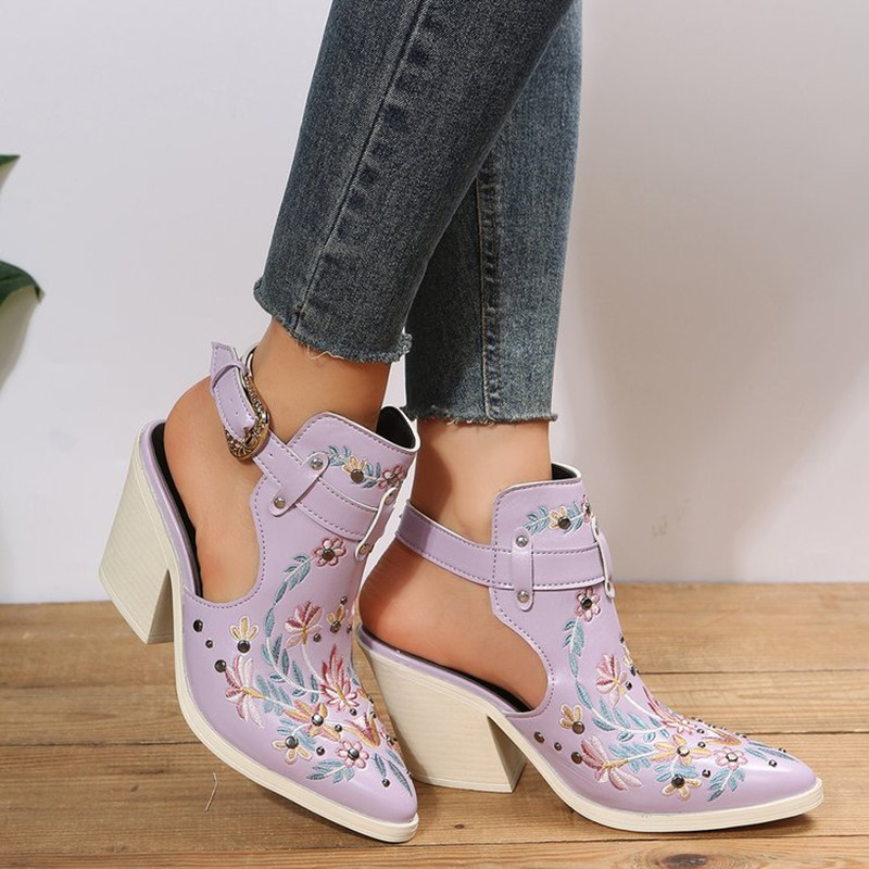 Personalized Retro Embroidery Rivet High Heels Chunky Heel — image 1