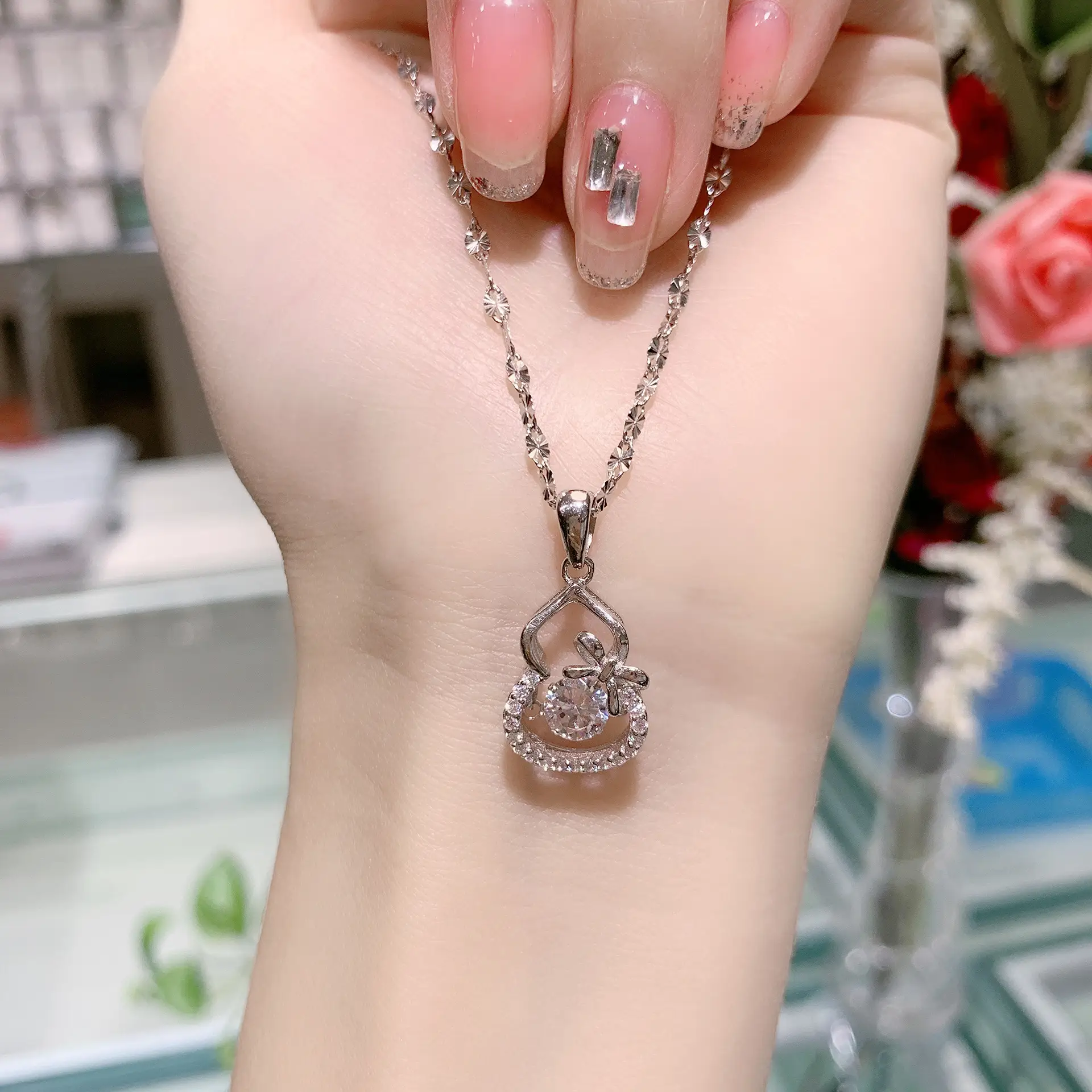 Sterling Silver Beating Heart Necklace Female Light Luxury Niche Design