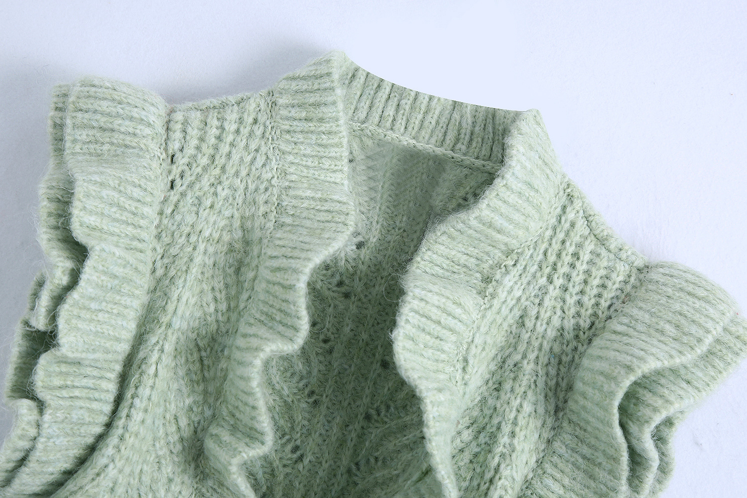 Title 4, Short Knit Cardigan With Ruffled Sleeves