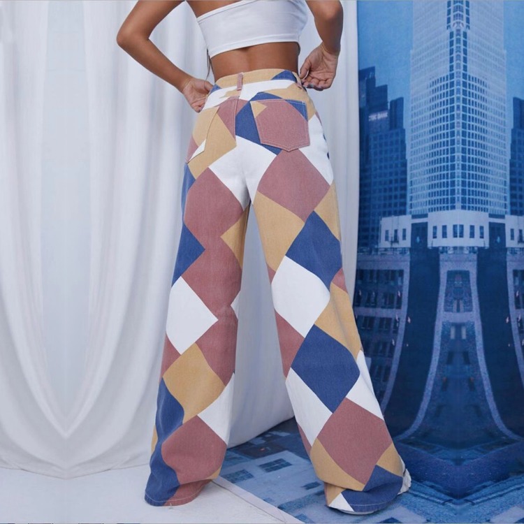 Printed Denim Trousers With High Waist And Large Cylinder
