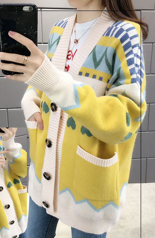 Loose And Lazy Geometric Sweater Outside