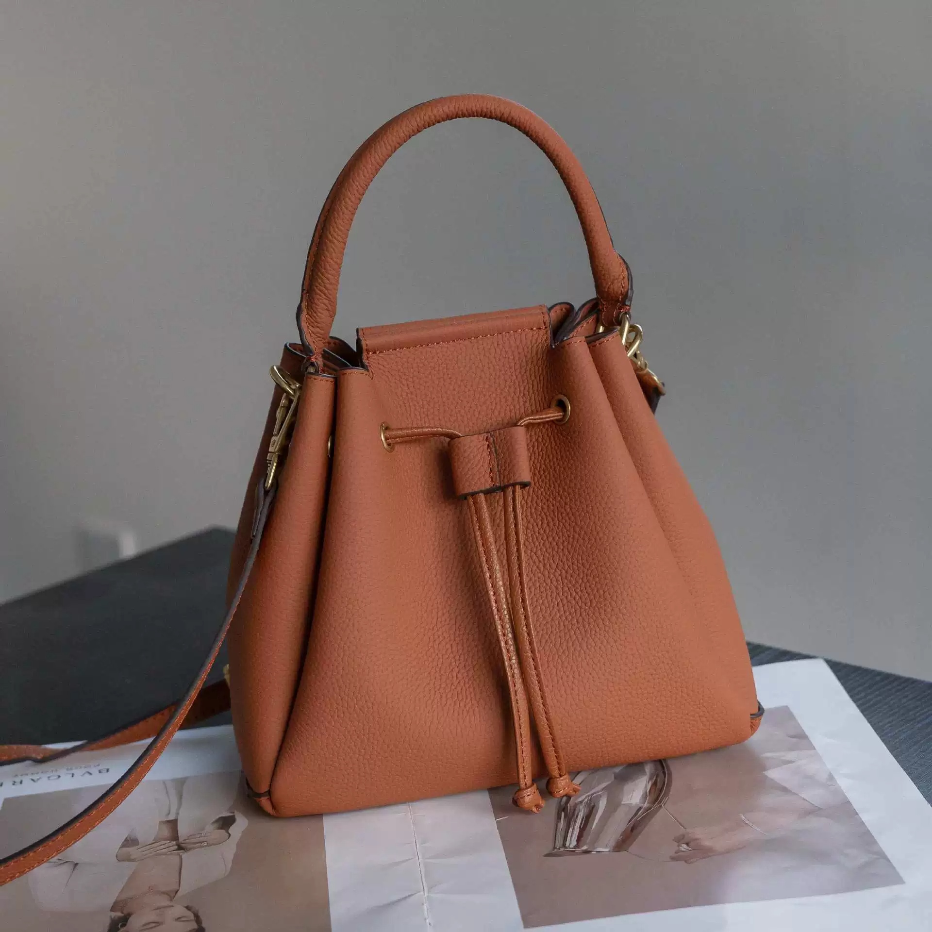 Cross-border TOGO Top-grain Leather Drawstring Bucket Bag For Women, 2026 New Large-capacity Versatile Genuine Leather Handbag 5