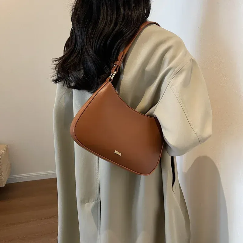 Red Underarm Shoulder Bags For Women New Texture Leather Crossbody Bag Luxury Designer Wedding Bride Handbags Sling Bag - Khaki