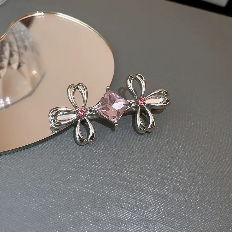 New Liquid Metal Pleated Butterfly Hairpin - Pink