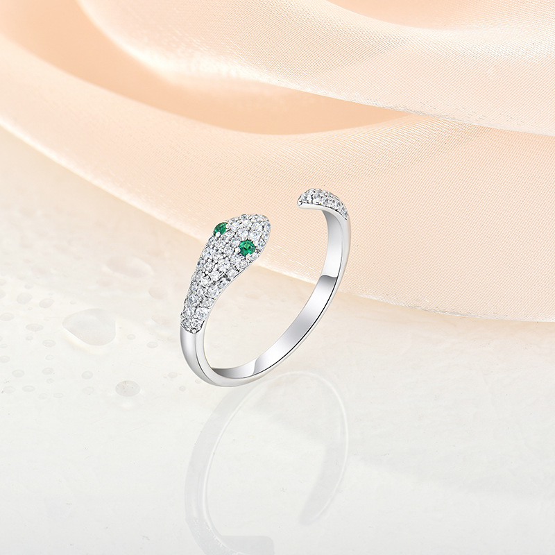 Women's Fashion Vintage Sterling Silver Ring