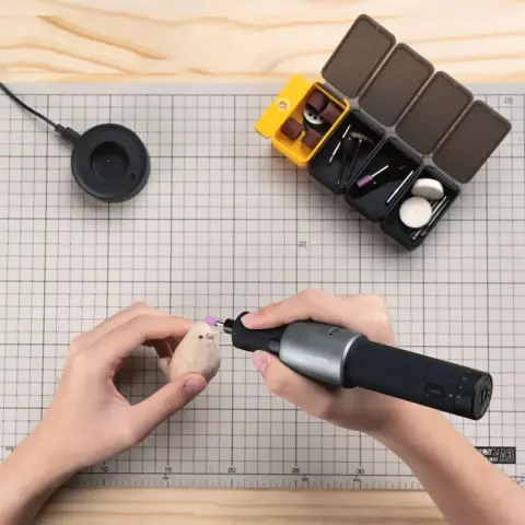 Hand Held Rechargeable Grinder for Cutting and Polishing
