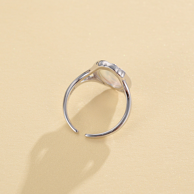 European And American Vintage Classic Metal Ring