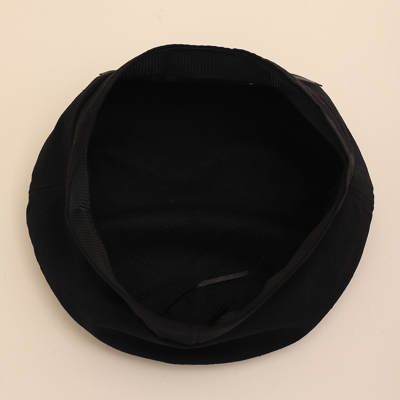 918d4d0e b843 4a7e b7d9 c3e3efa3fc10